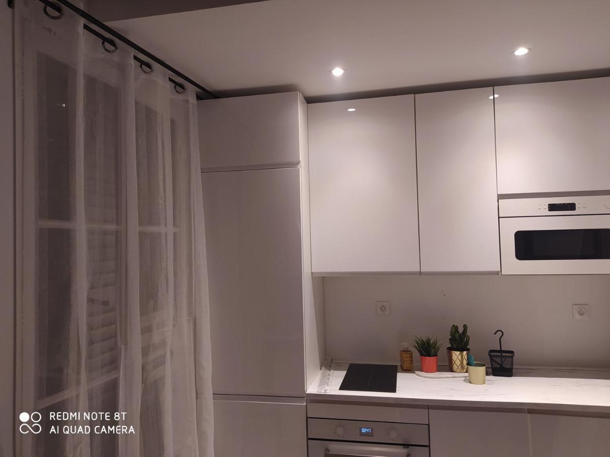 Appartamento Moderne Au Centre De Parigi